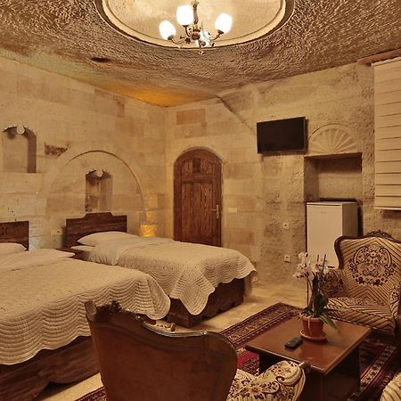 Family Cave Suite Hotel Гореме Номер фото